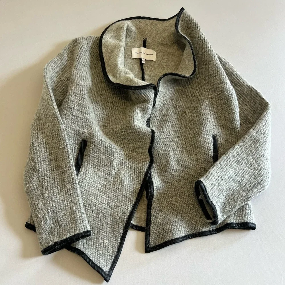 Cupcakes and Cashmere gray open front jacket heavy sweater wool blend L